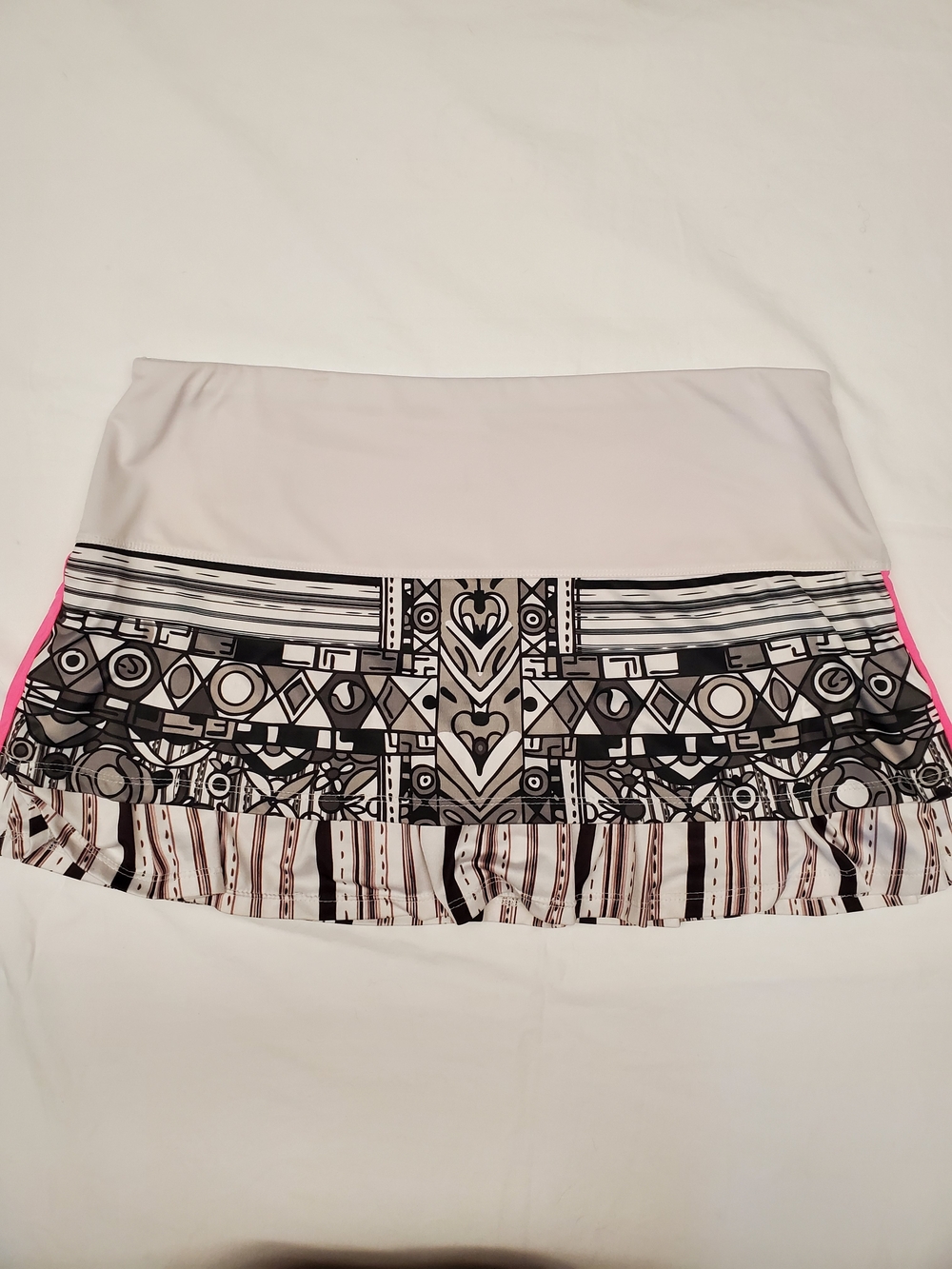 Lucky in Love Tennis Skort Skirt Size Large 12 Athletic Golf Pickleball Ruffle